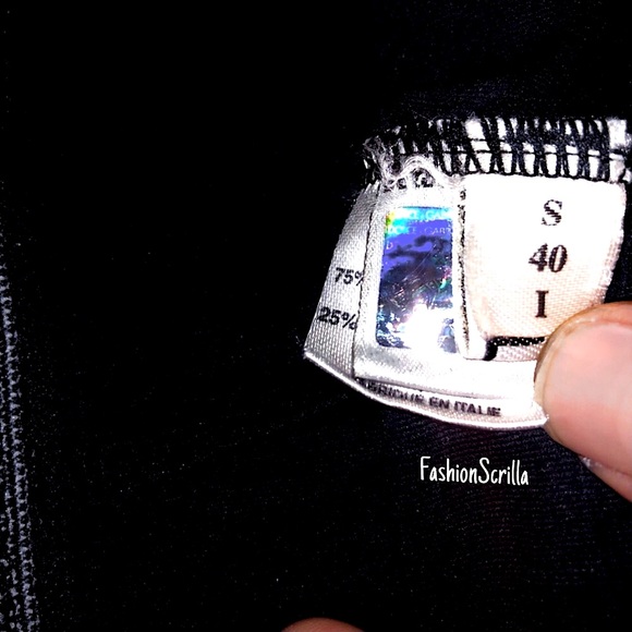 Vintage Dolce & Gabbana Black & White Vintage Sport shorts & sport bra - Picture 4 of 11